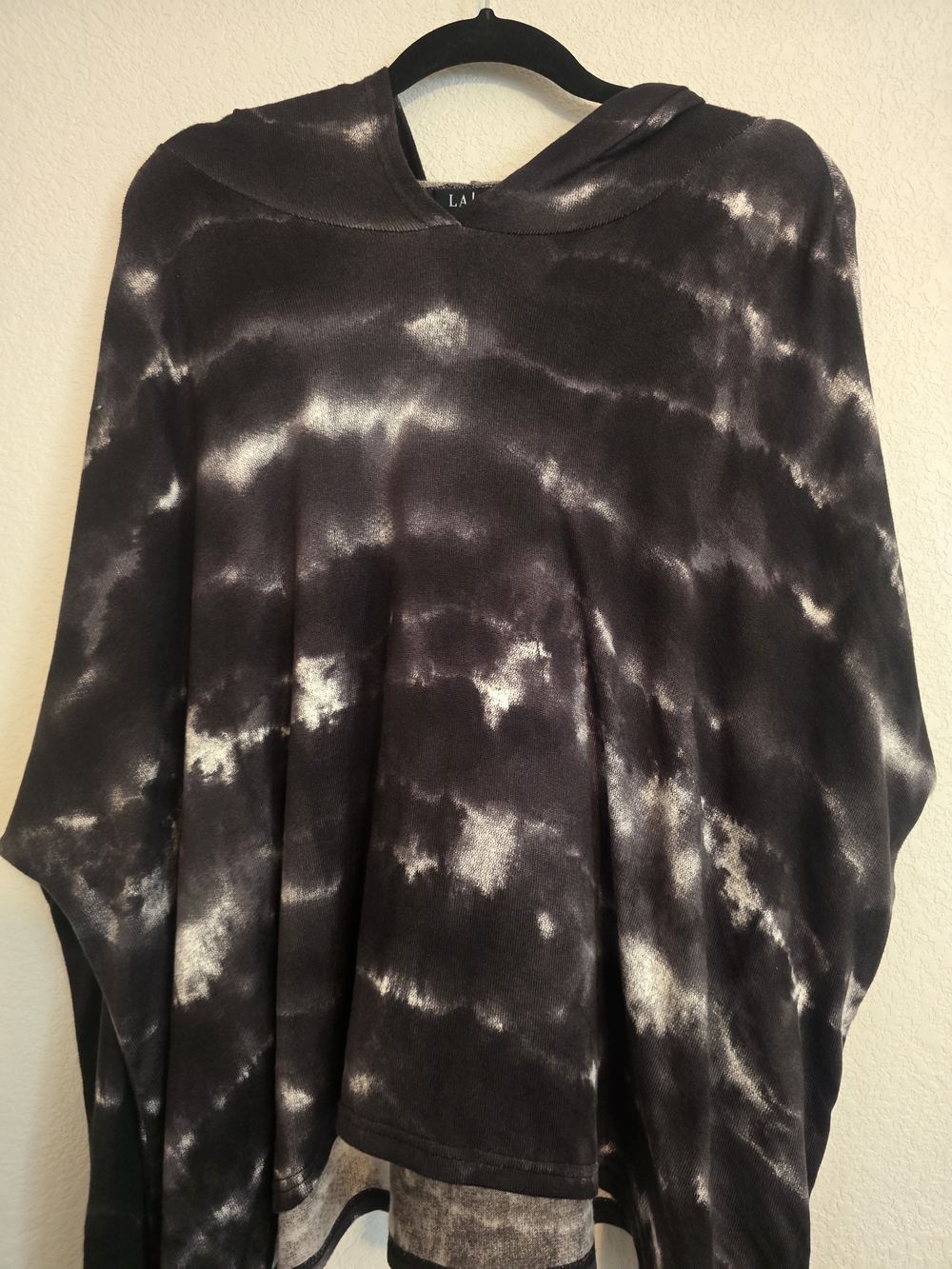 LA/TC Black & White Tie-Dye Hooded Top ONESIZE